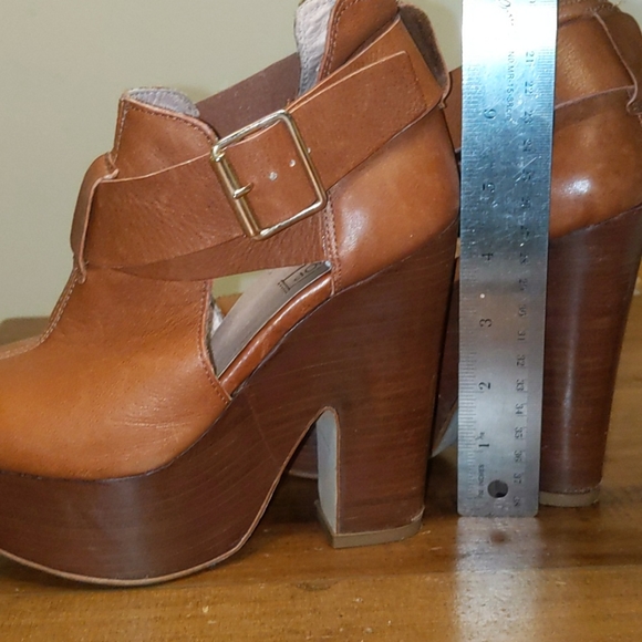 Topshop Platform Shoes - Picture 4 of 4